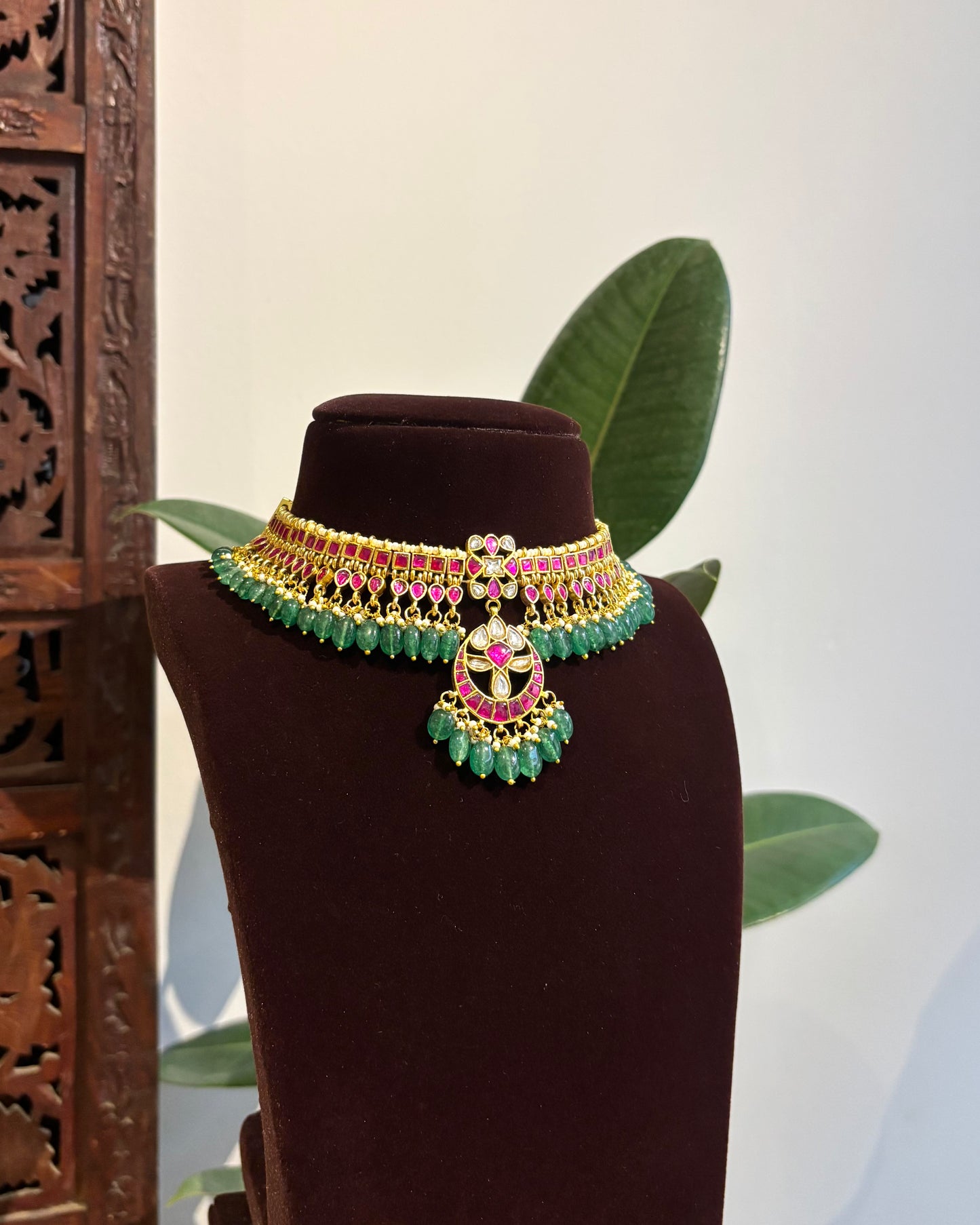Multicolor Jadau Kundan Choker Necklace with Floral Center Pendant  | NC287