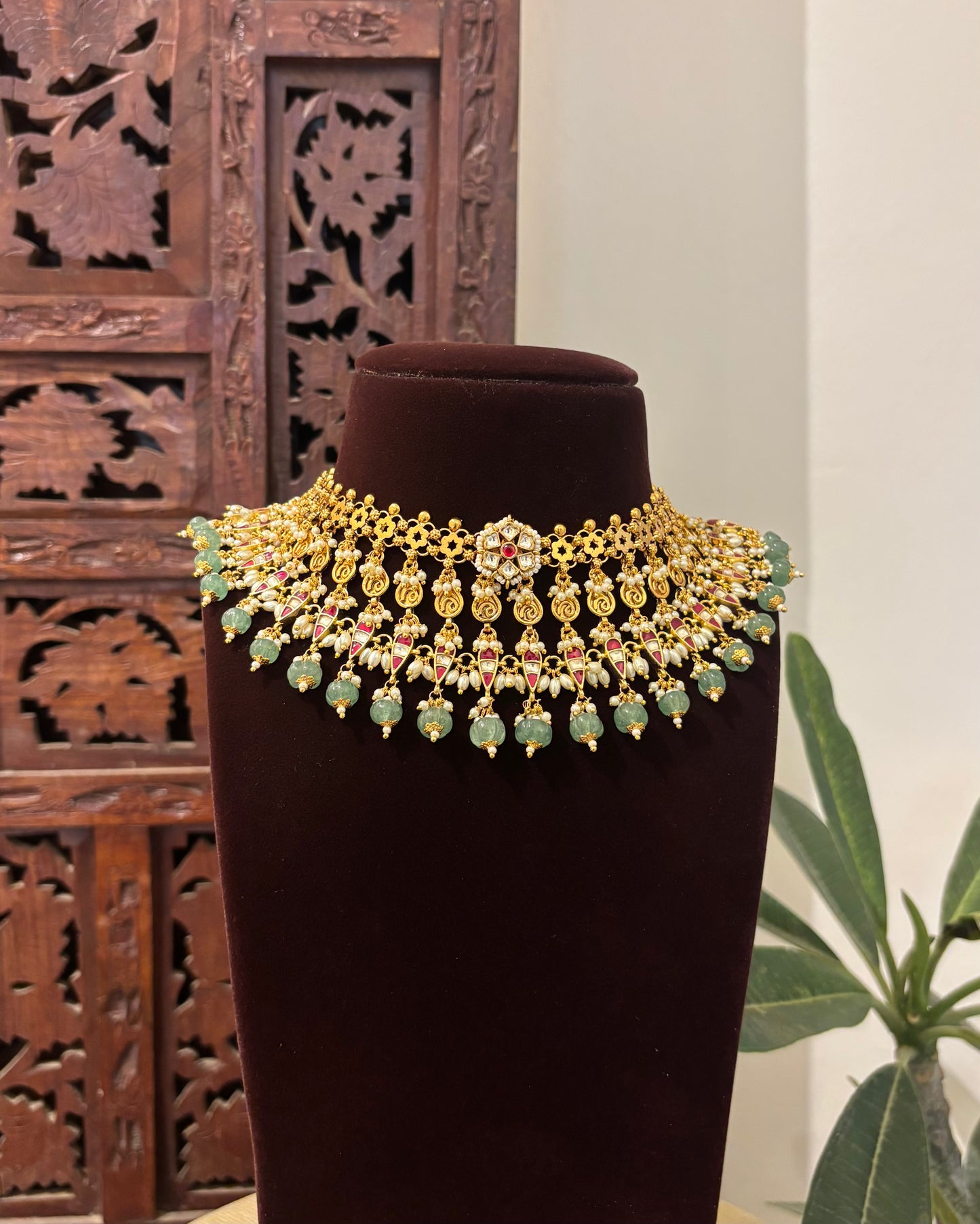 Contemporary Kundan Statement Necklace with Earrings | Gold Finish | NC549