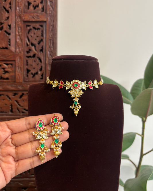 The Garland – Antique Floral Choker | Varna Edit | NC283