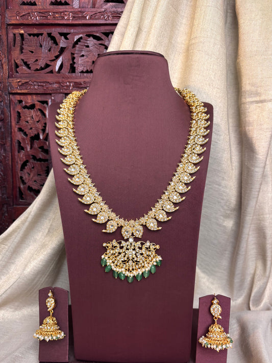 Premium White Kemp Mango Haram with Earrings | NC104