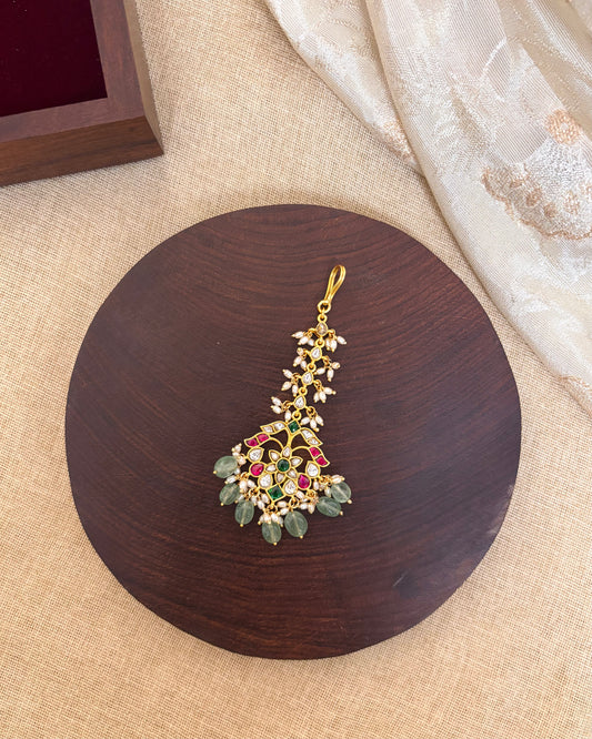 Jadau Kundan Floral Maang Tikka  – Gold-Plated Bridal Hair Jewellery | MT075