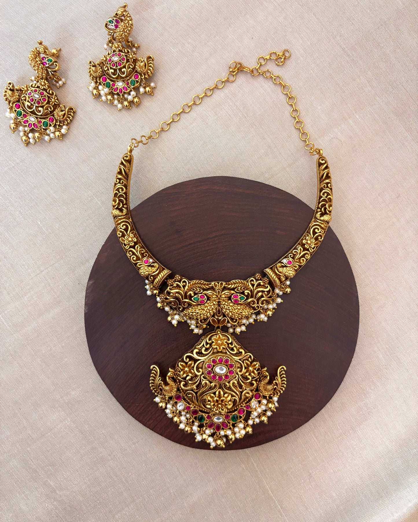 Antique Gold-Plated Jadau Necklace Set | NC103