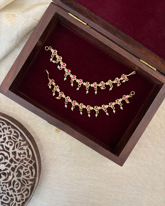 Vintage Impon Straight Ear Chain –  | Ruby & Pearl| EC182