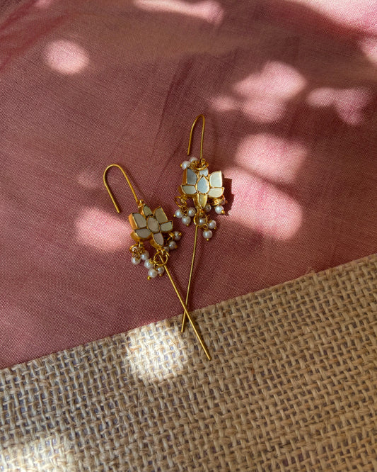 Mother of Pearl Needle Ear Cuff – Minimal & Elegant Statement Piece | ER007