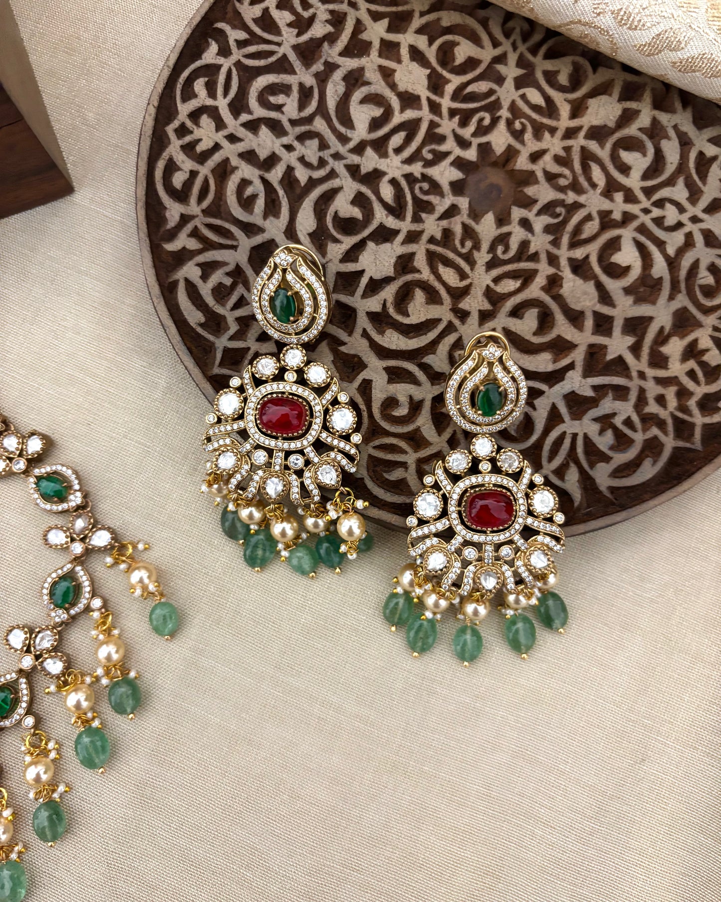 Victorian Pearls Necklace with Earrings | NC115