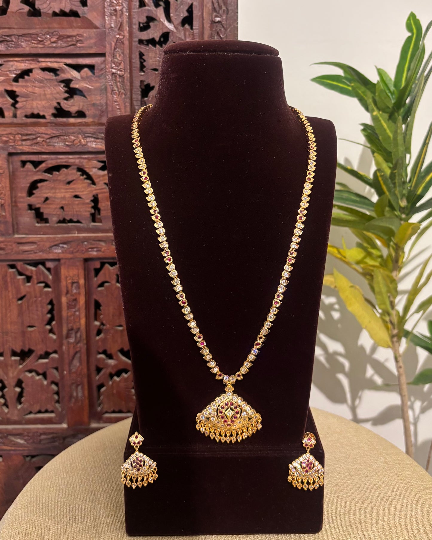 Floral Motif Impon Pendant Attigai Peacock Necklace With Earrings – Multi Colour | NC591