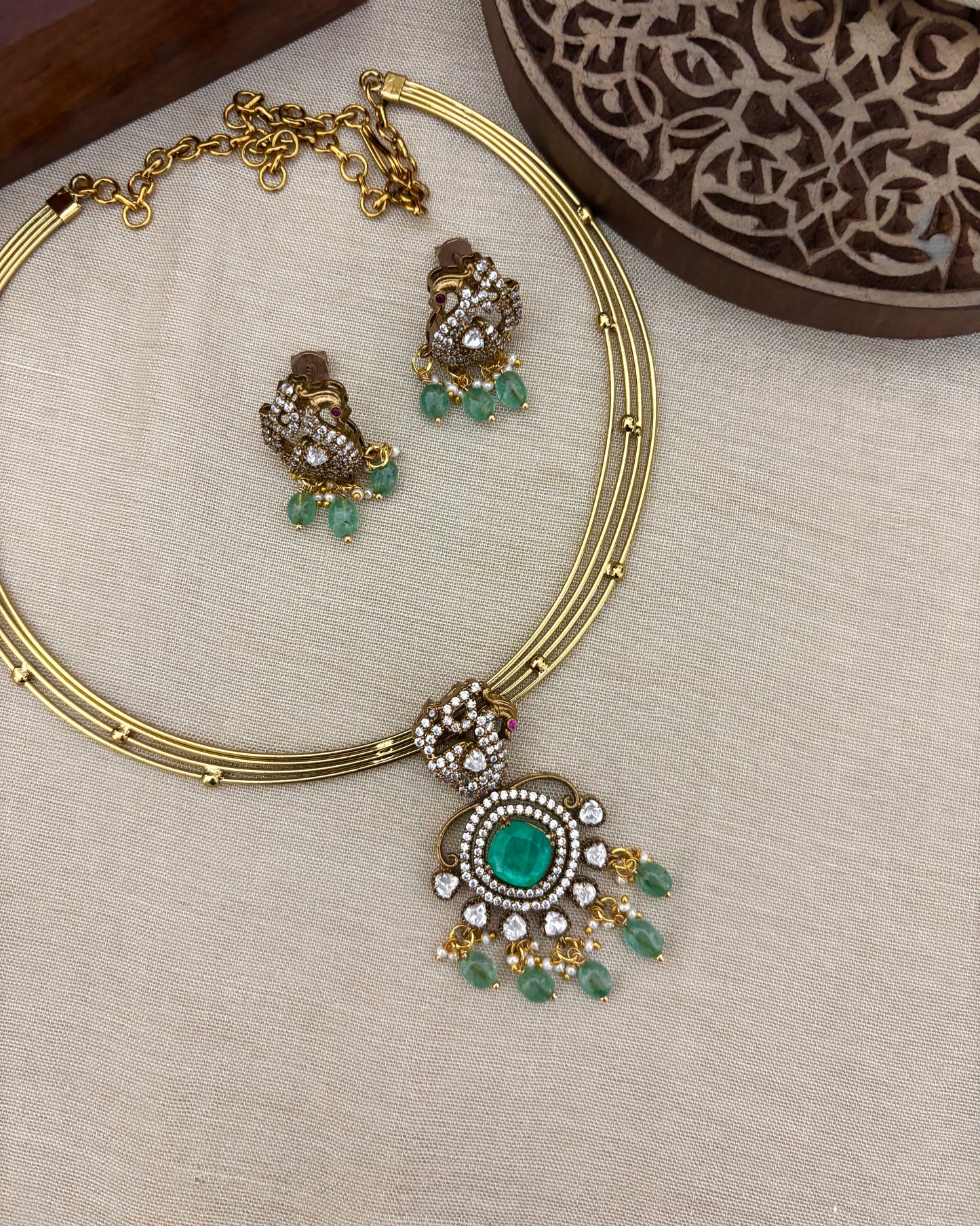 Peacock Kanti Necklace Set and Matching Earrings | NC121