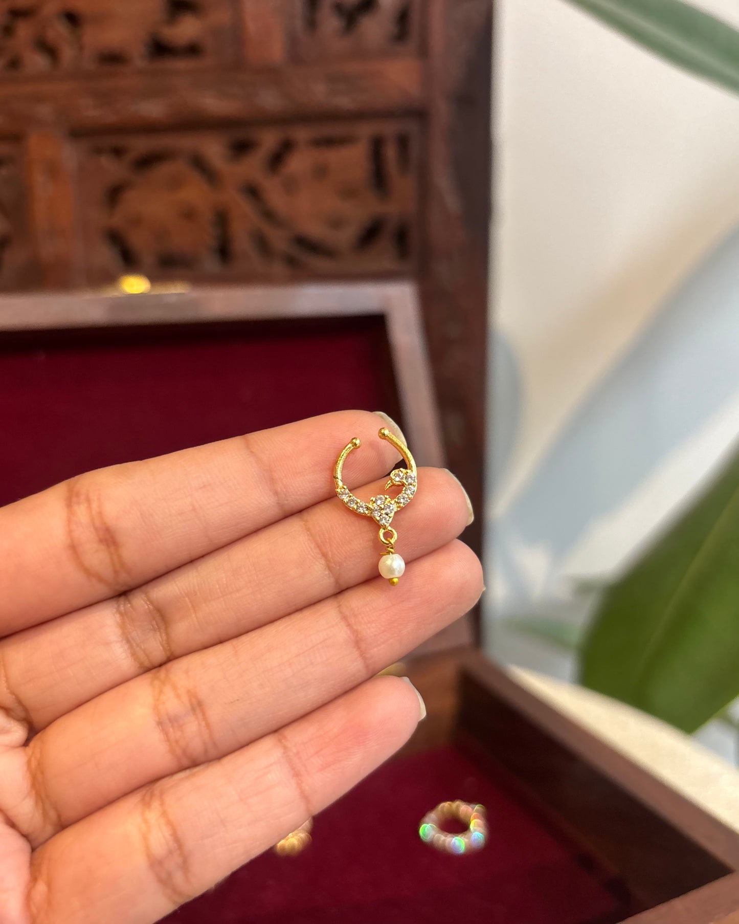 AD Peacock Clip On Septum Nosepin | NP126