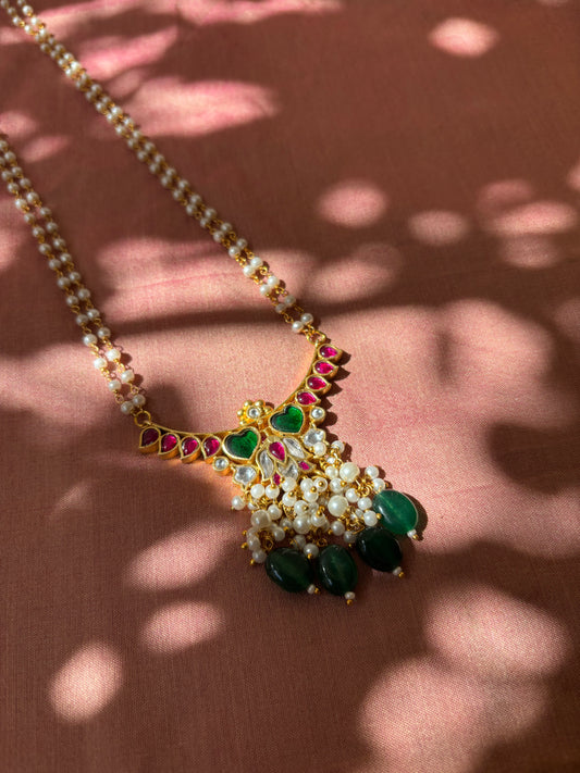 Lotus Bloom Pendant – Jadau Kundan & Pearl Chain | NC039