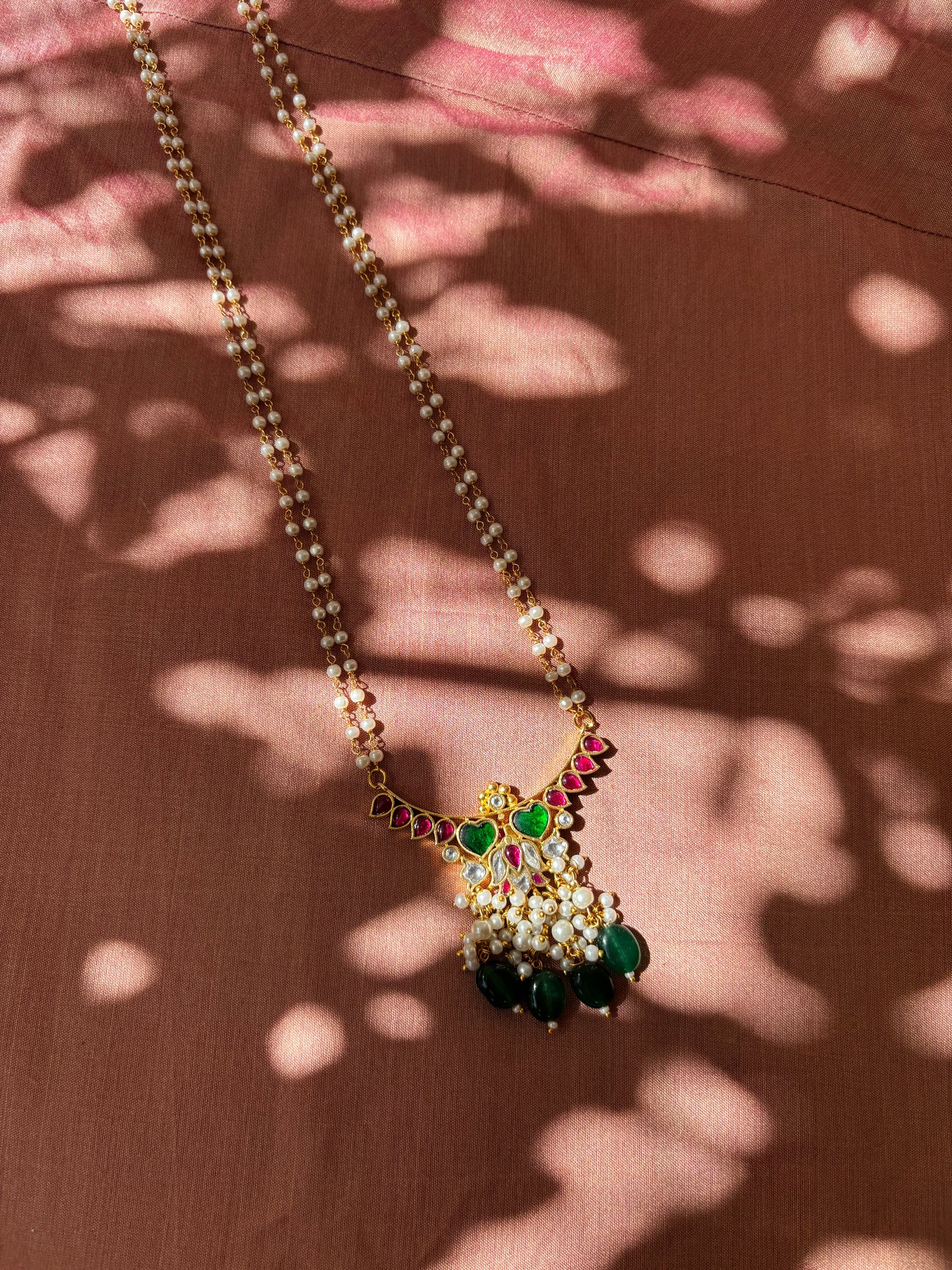 Lotus Bloom Pendant – Jadau Kundan & Pearl Chain | NC039