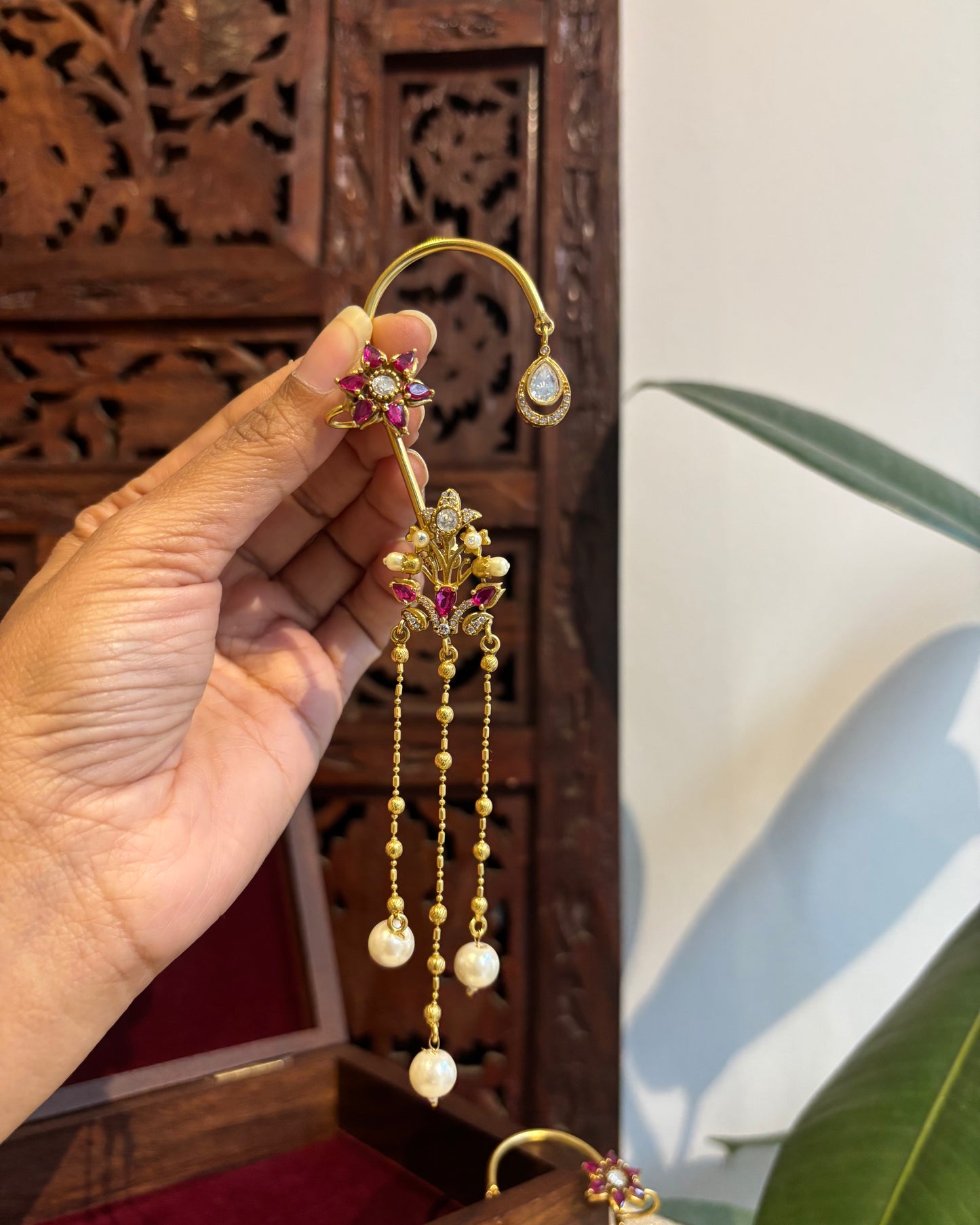 Minimal Contemporary Ear Cuff Earrings | ER208