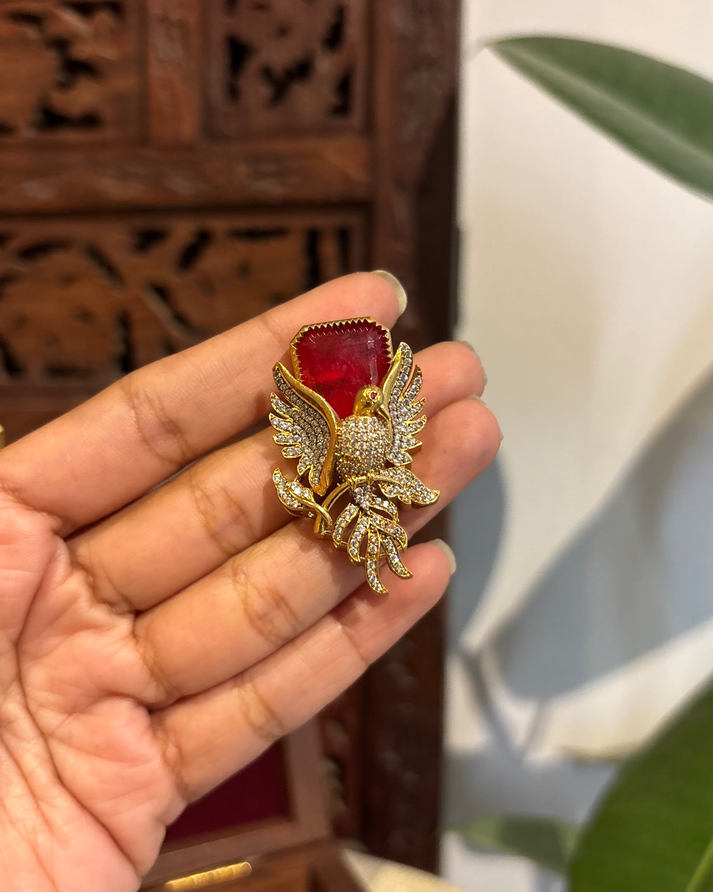 Red Peacock AD Stud Earrings | ER228