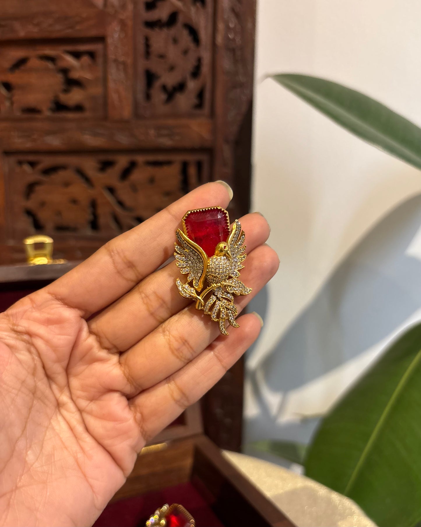 Red Peacock AD Stud Earrings | ER228