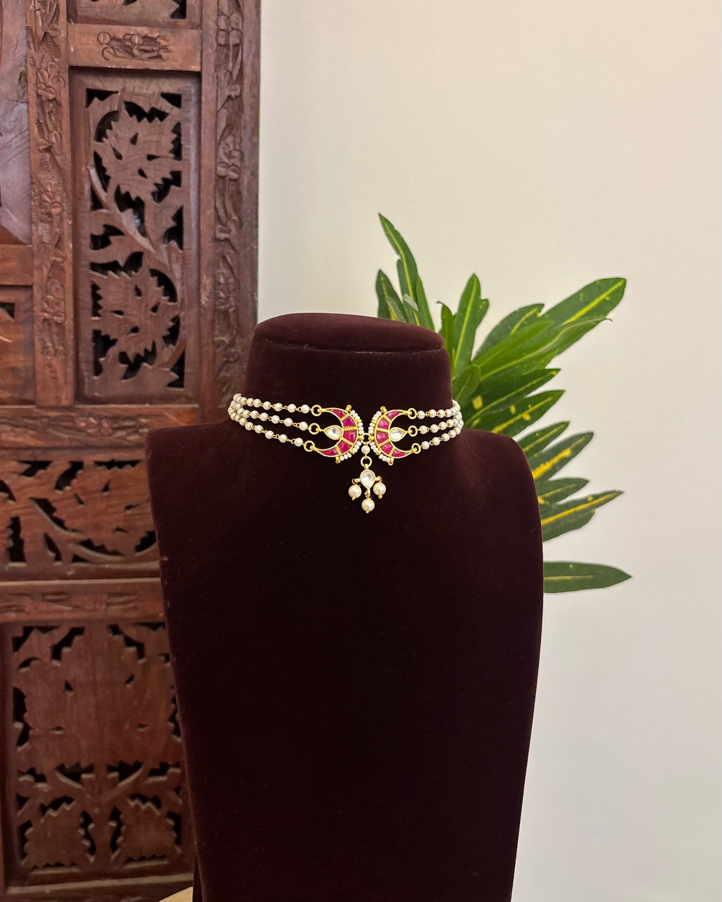 Classic Pearl Chand Choker | Crescent Motif  | NC324