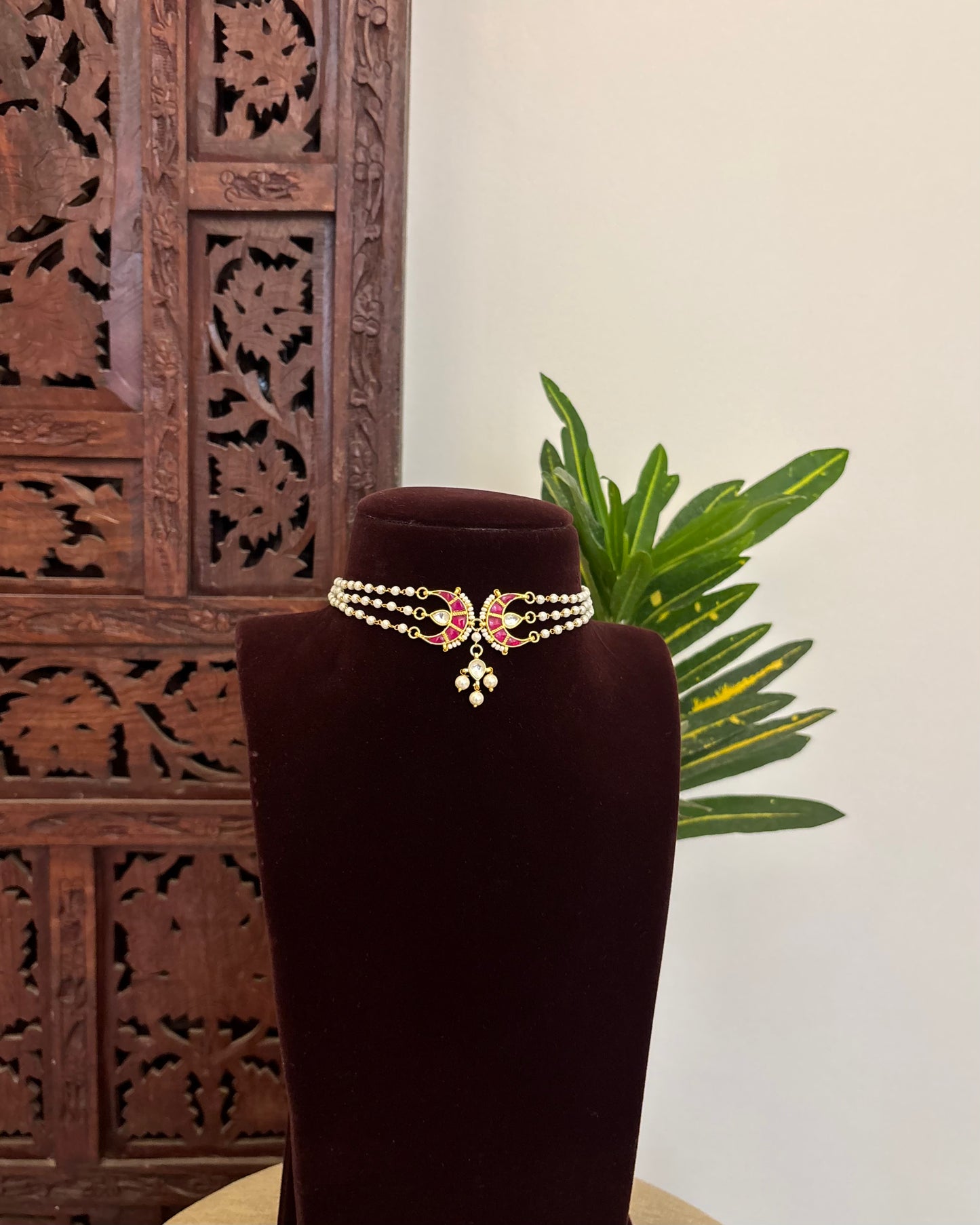 Classic Pearl Chand Choker | Crescent Motif  | NC324