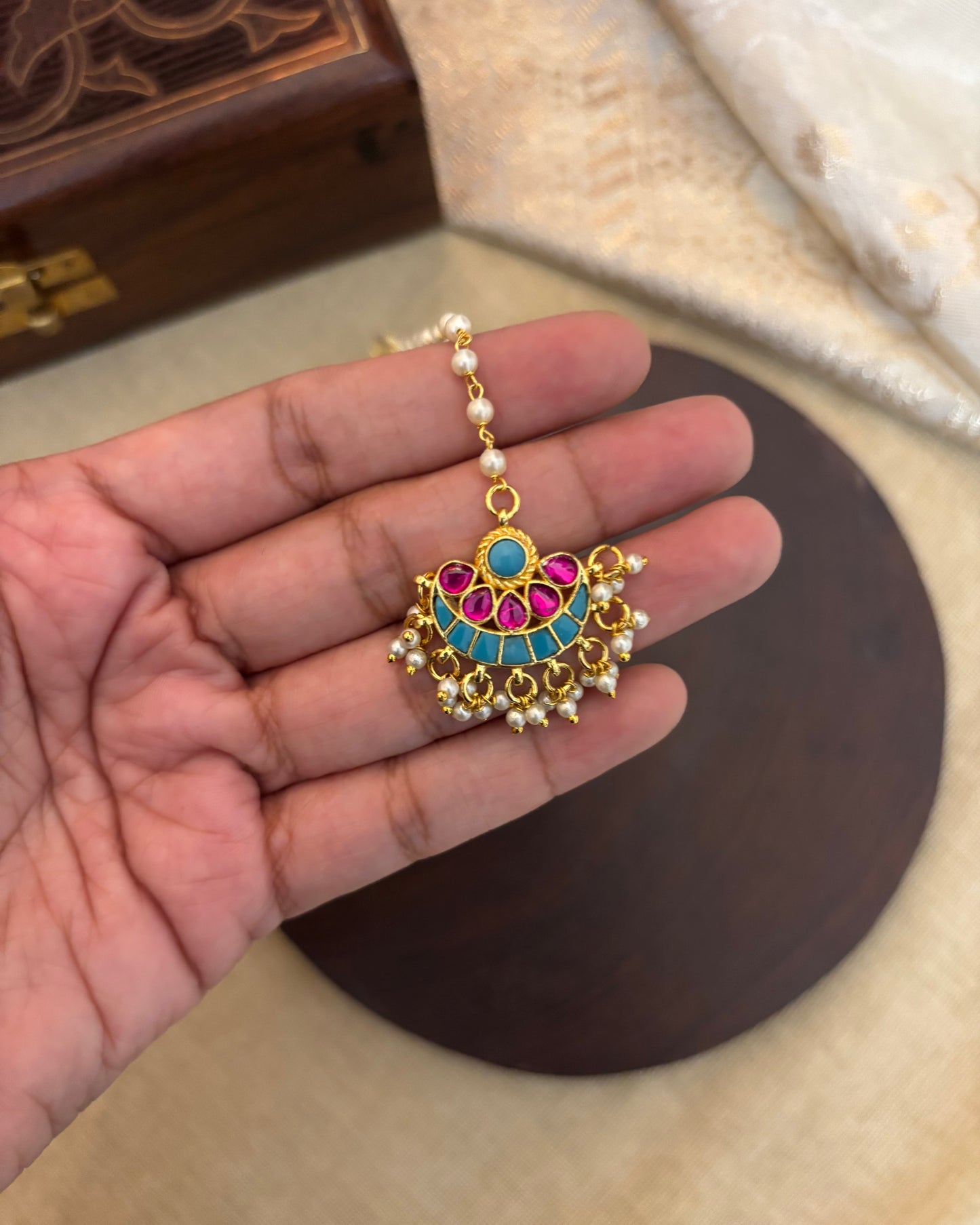 Jadau Kundan Floral Maang Tikka with Pearl Chain | MT086
