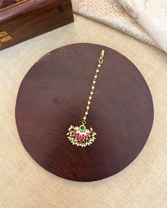 Jadau Kundan Floral Maang Tikka with Pearl Chain | MT091