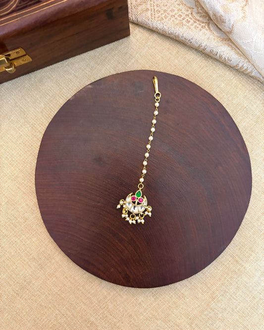 Jadau Kundan Floral Maang Tikka with Pearl Chain | MT094