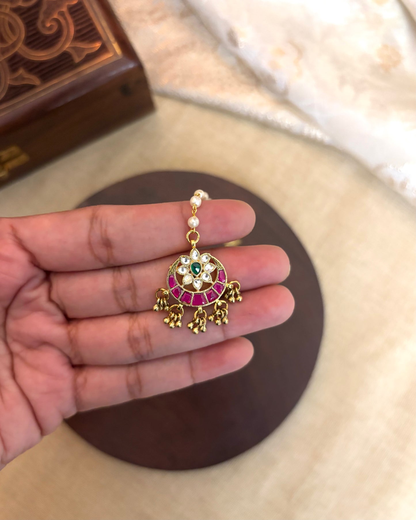 Jadau Kundan Floral Maang Tikka with Pearl Chain | MT092