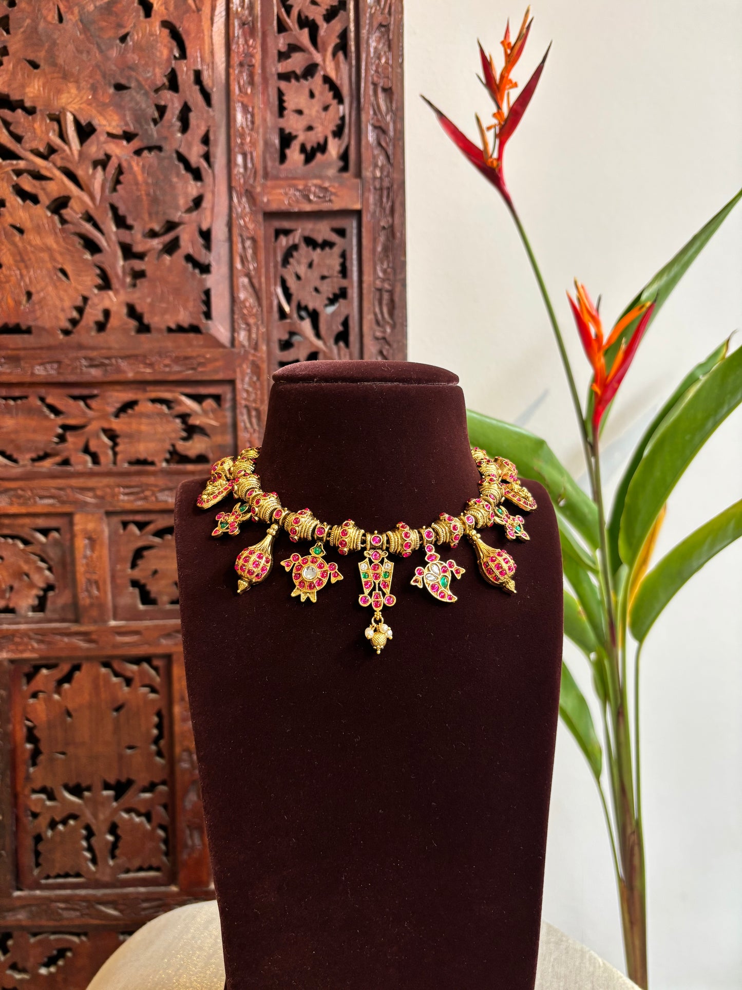 Heritage Temple Jewellery Reimagined – Elegant Contemporary Finish | NC196