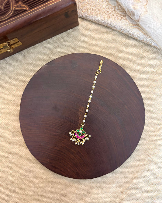 Jadau Kundan Maang Tikka with Pearl Chain | MT093