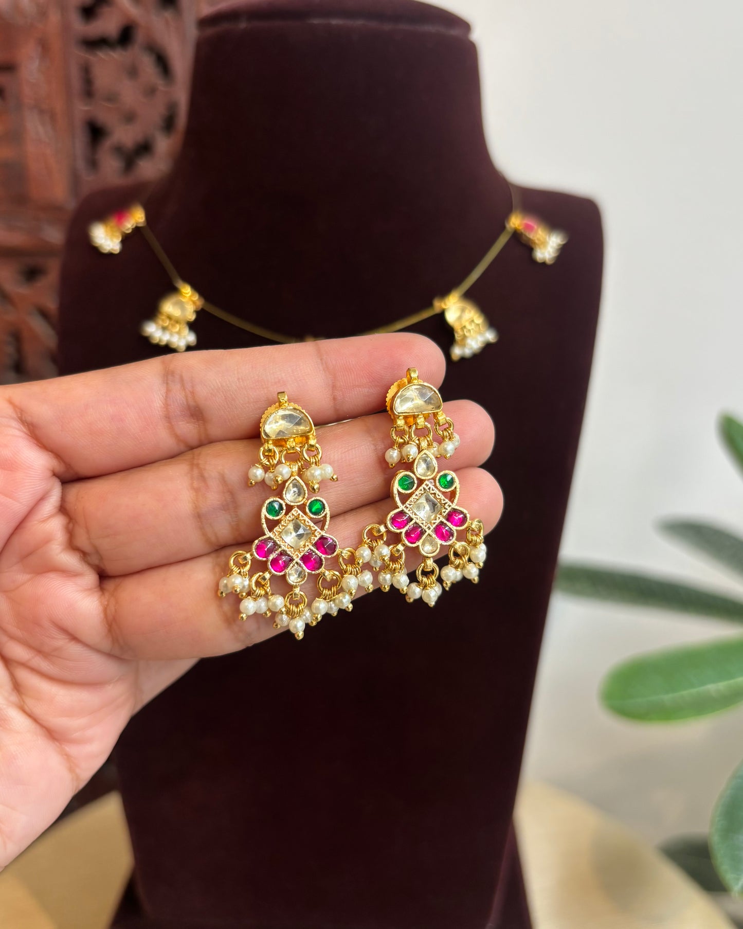 Jadau Kundan Invisible Chain Necklace with Earrings | NC414