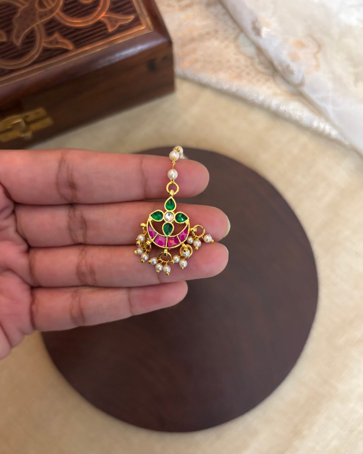 Jadau Kundan Maang Tikka with Pearl Chain | MT093