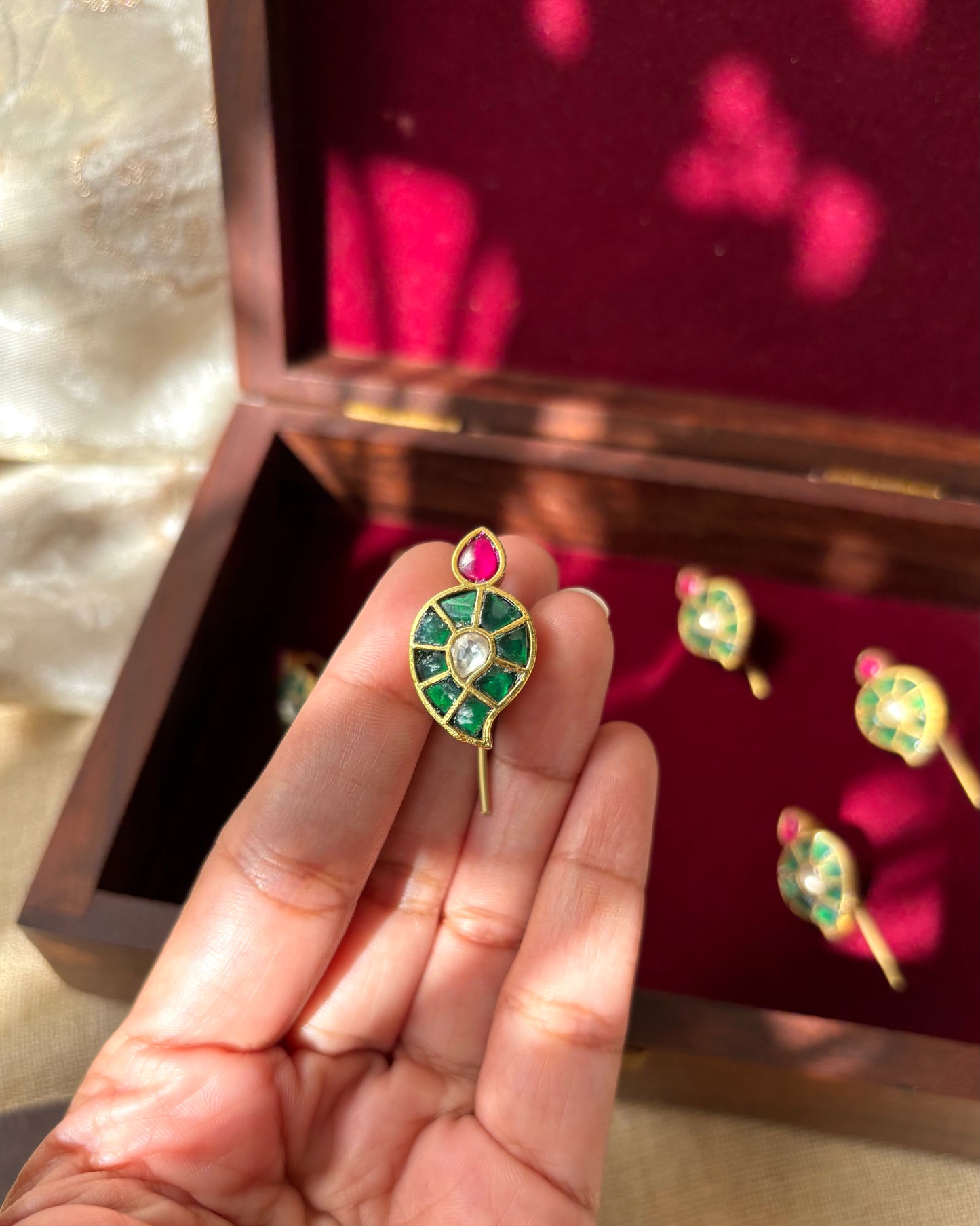 Green Jadau Kundan Mango Hair Pin | HA118