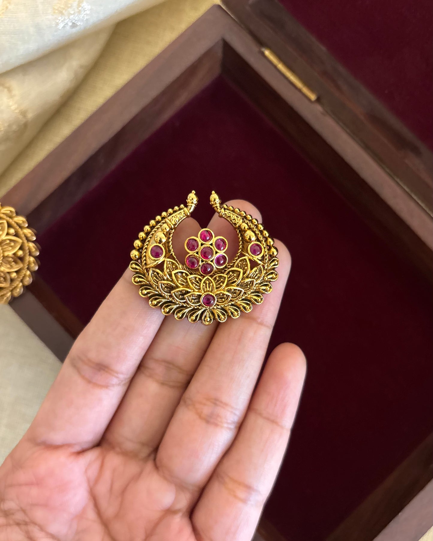 Antqiue Sun & Moon Hair Accessory – Traditional Set | Ruby | HA343