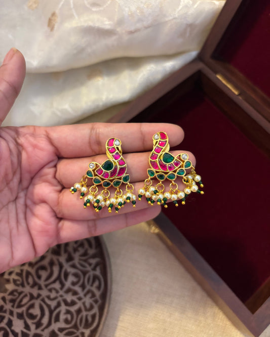 Peacock Glory: Multicolor Jadau Kundan Stud Earrings | ER092
