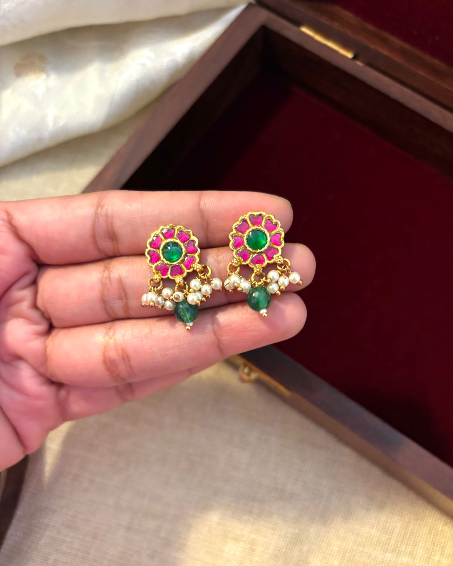 Multicolor Floral Stud Earrings | ER102