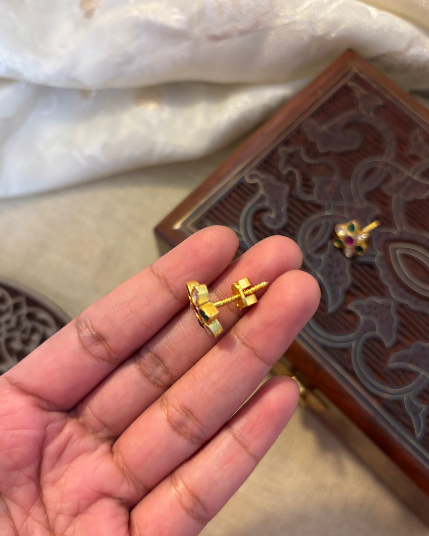 Multicolor Floral Stud Earrings | ER105