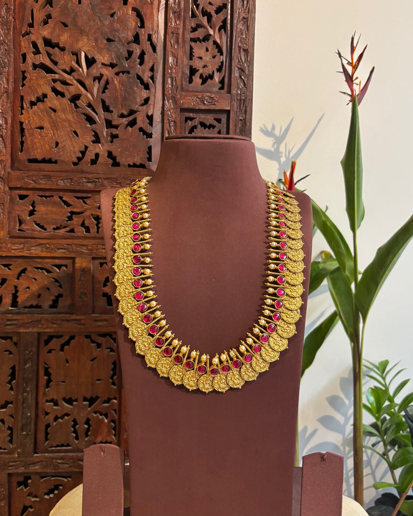 Lakshmi Antique Kaasu Haram with Kundan & Pearl Detailing – Bridal Temple Jewellery | NC205