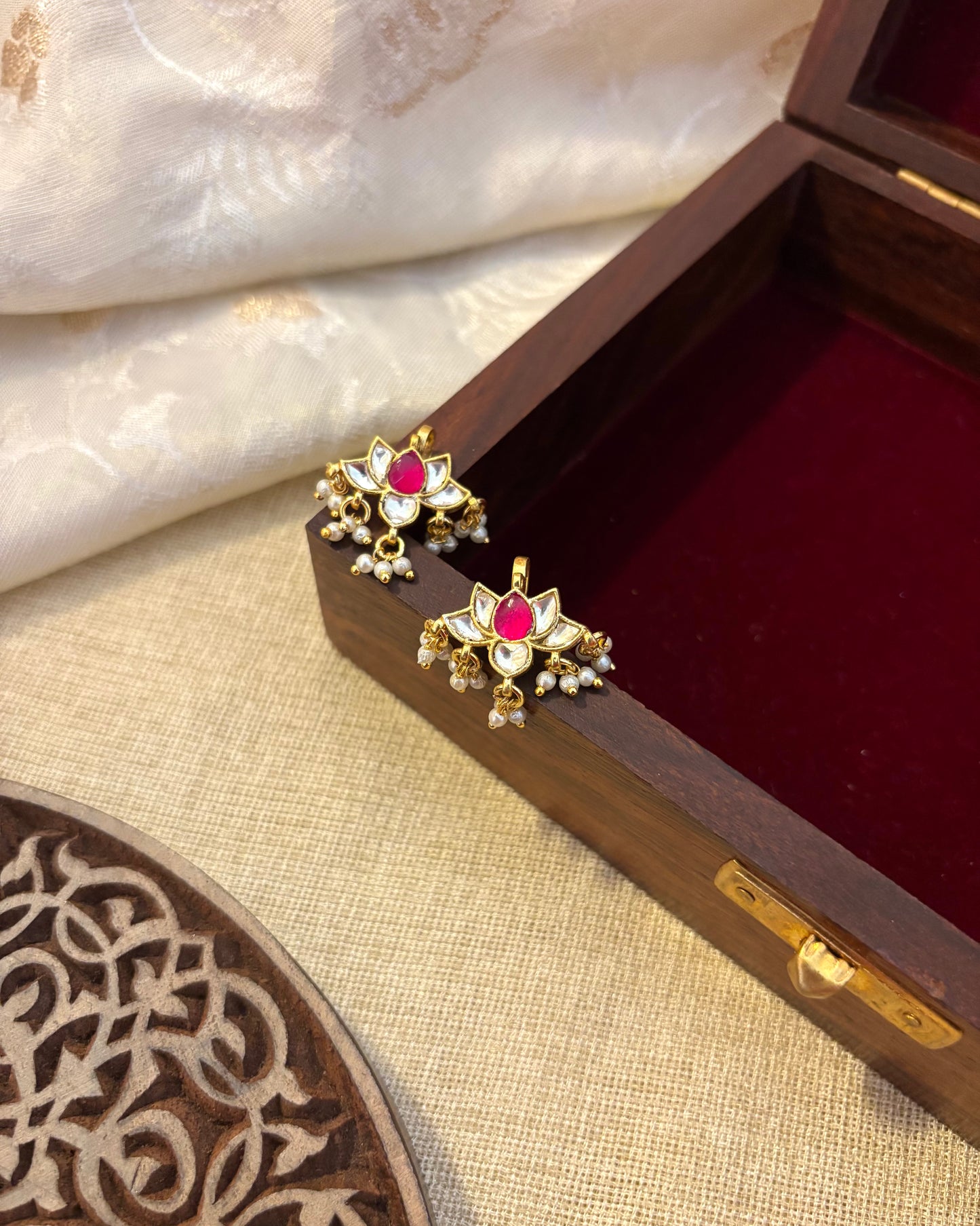 Pink and White Multicolor Lotus Bugadi – Jadau Kundan Ear Accessory | ER111