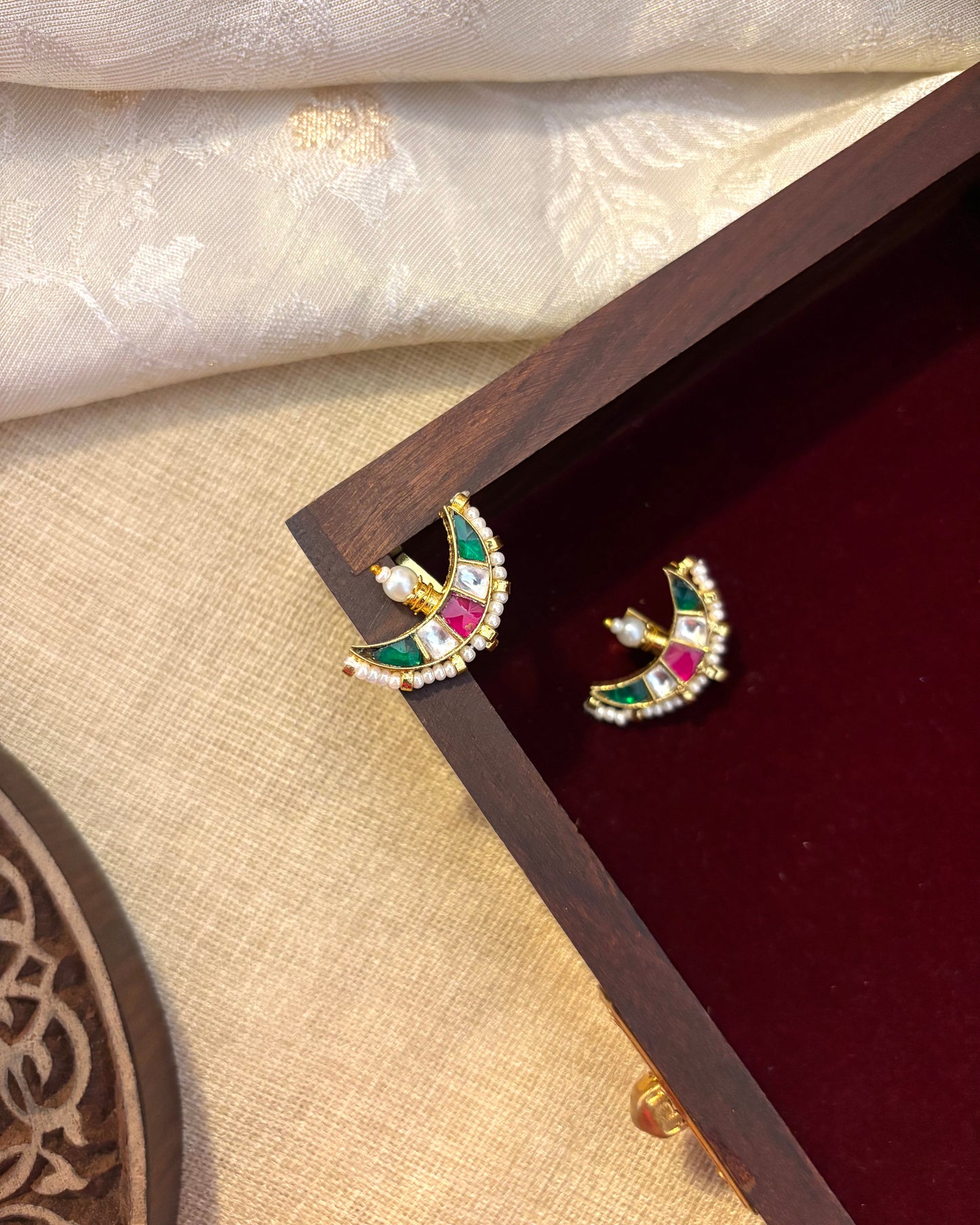 Handcrafted Chand Bugadi – Jadau Kundan Ear Accessory in Gold Plating | ER114