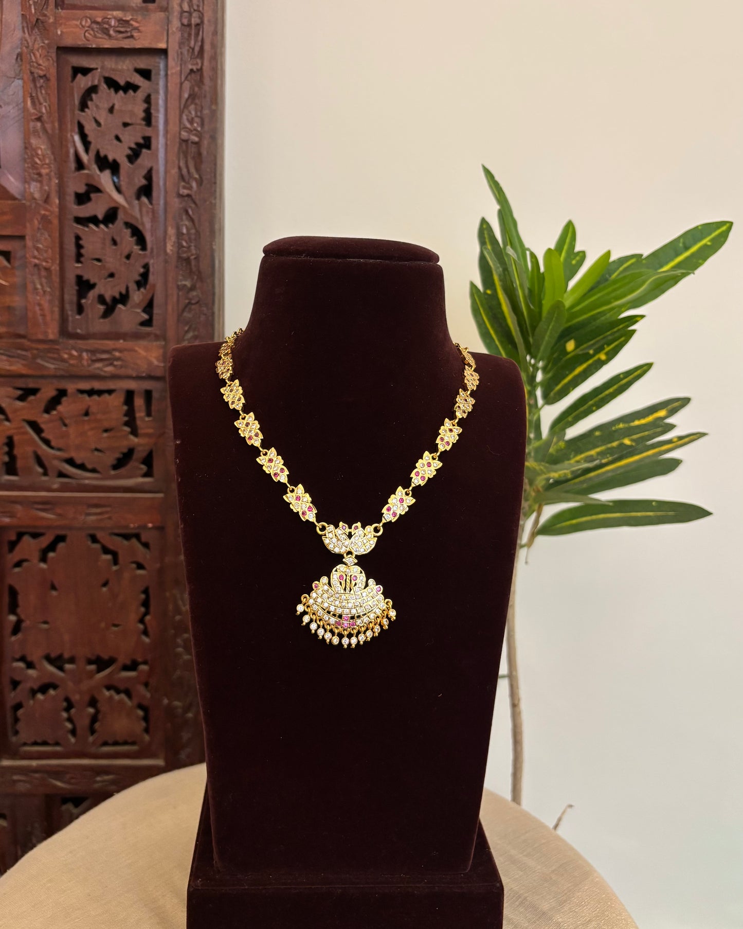 Vintage Impon Necklace With Earrings  –  Ruby & White | NC640