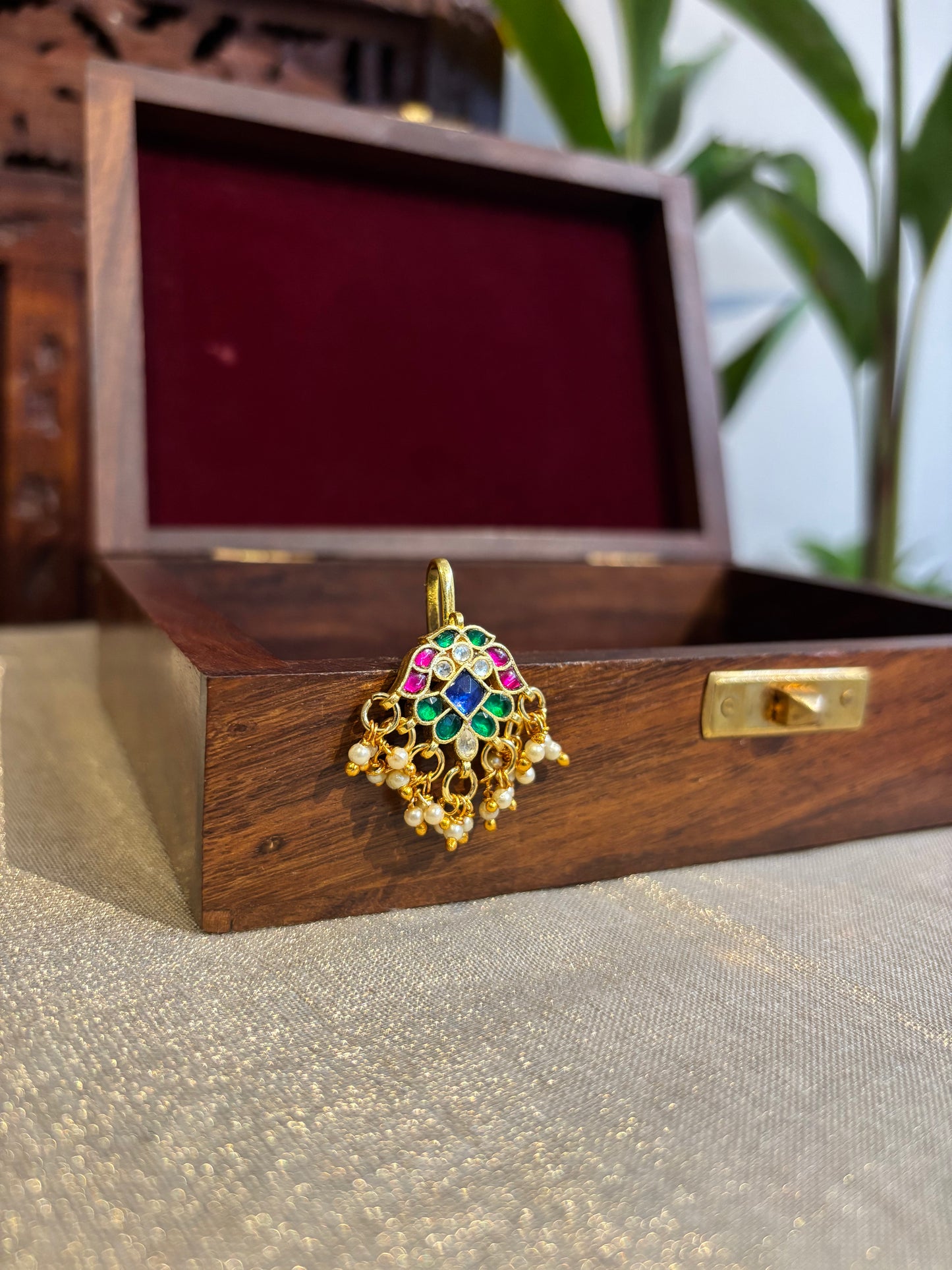 Handcrafted Floral Multicolor Hair Pins – Jadau Kundan & Pearls | HA201