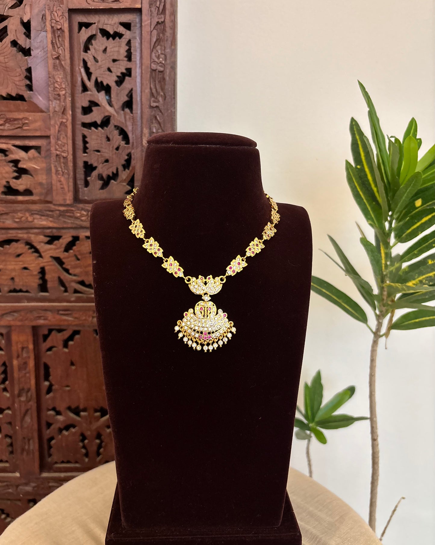 Vintage Impon Necklace With Earrings  –  Ruby & White | NC640