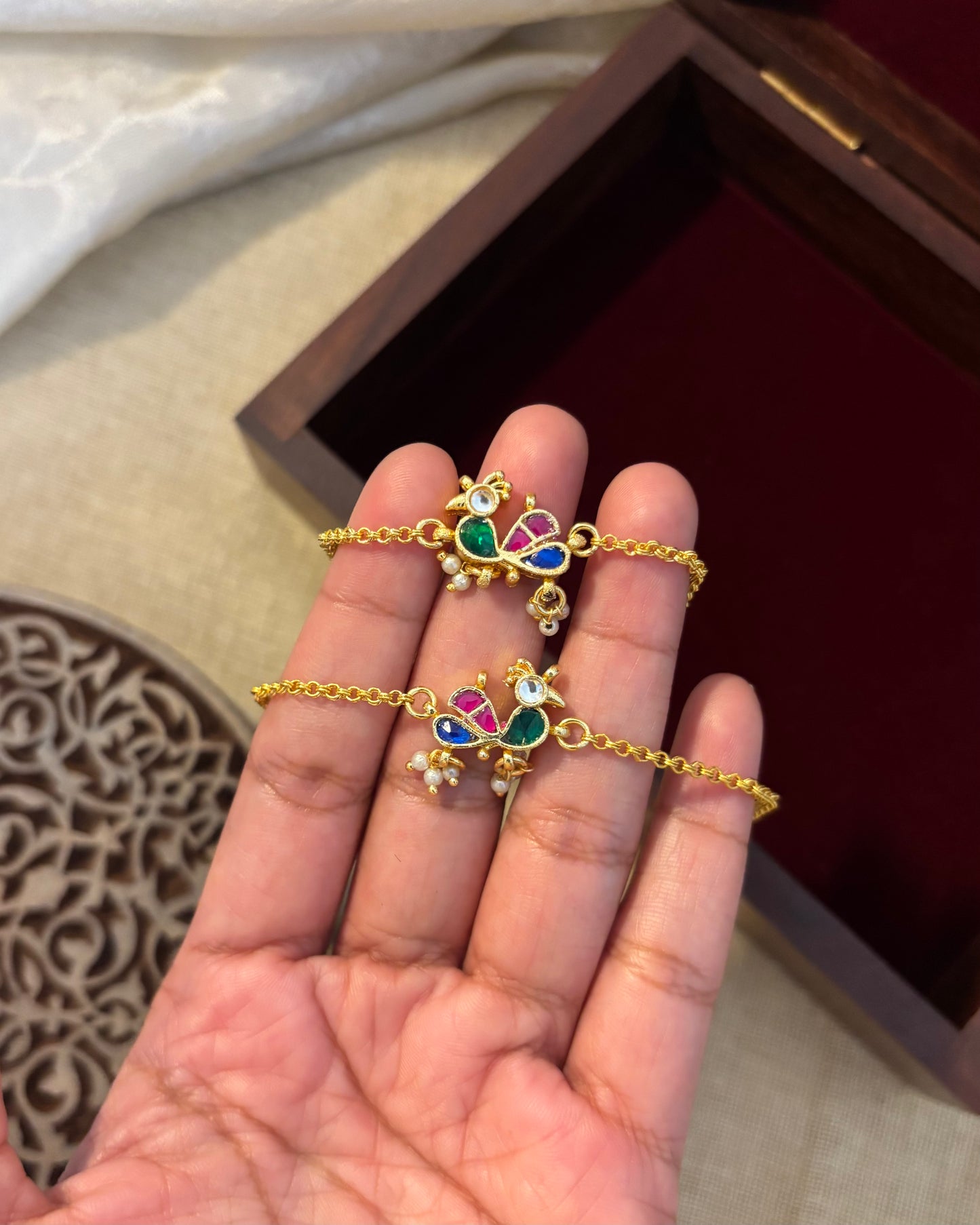 Minimal Peacock Anklets – Elegant Gold-Plated Design | AN002
