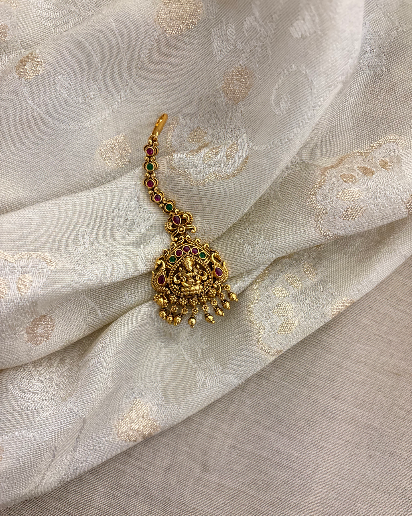 Antique Lakshmi Motif Maang Tikka | Ruby & Green | MT315