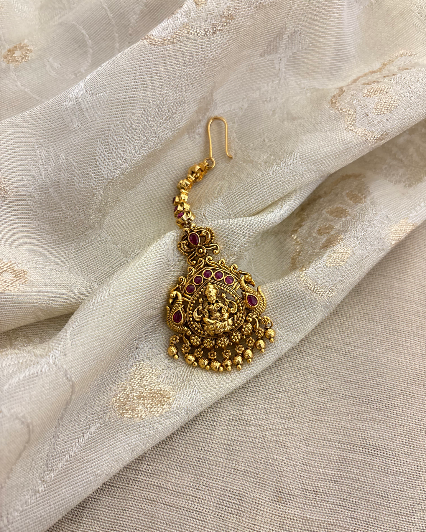 Antique Lakshmi Motif Maang Tikka | Ruby | MT316