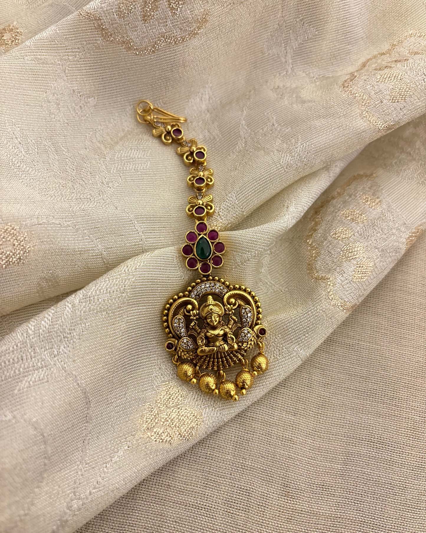Antique Lakshmi Motif Maang Tikka | Ruby & Green | MT318