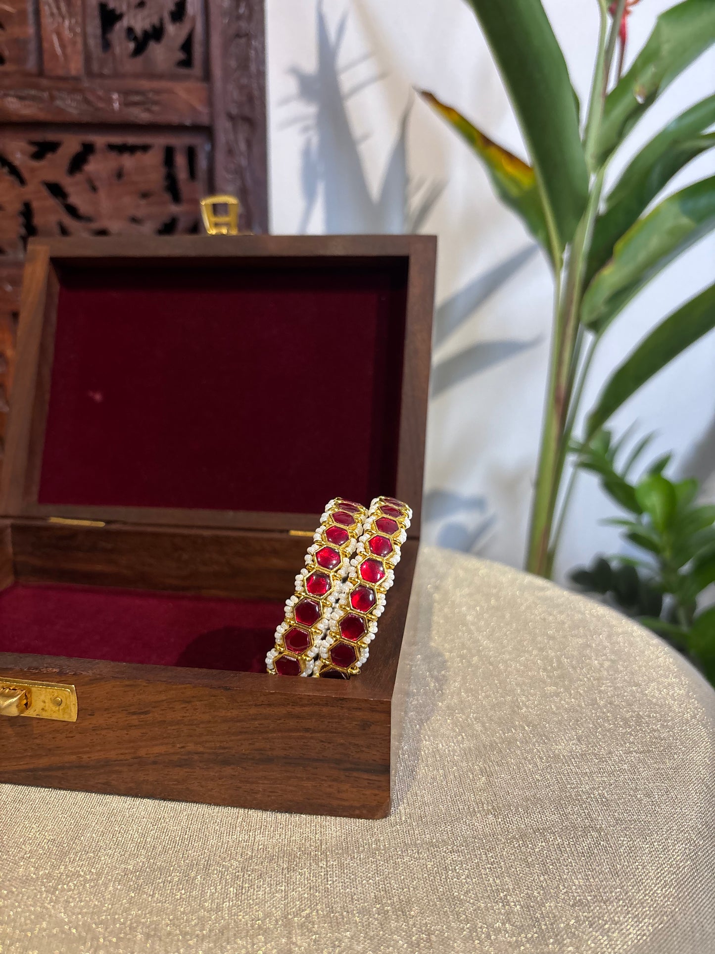 Minimal Ruby Jadau Kundan Bangles | BA021