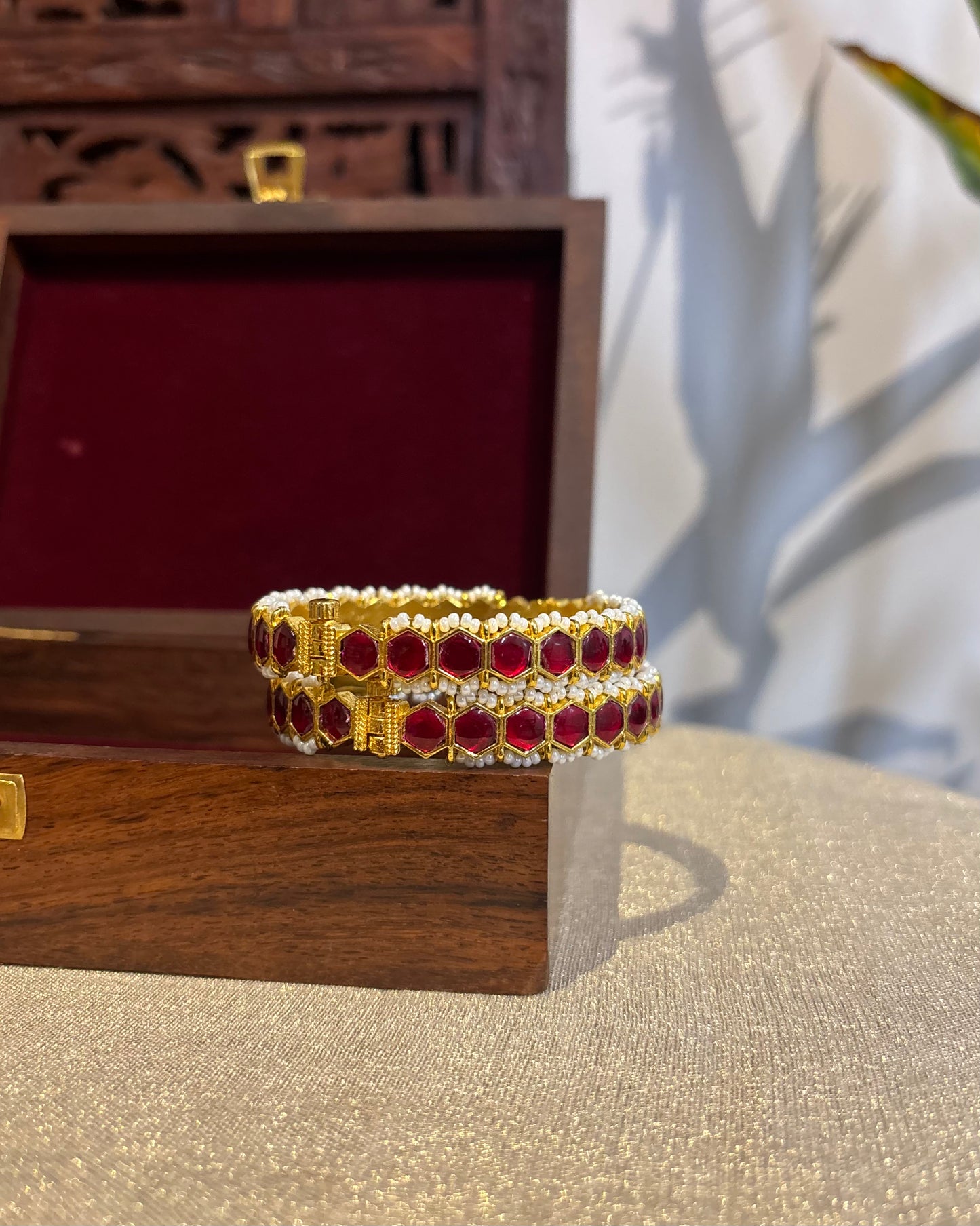 Minimal Ruby Jadau Kundan Bangles | BA021