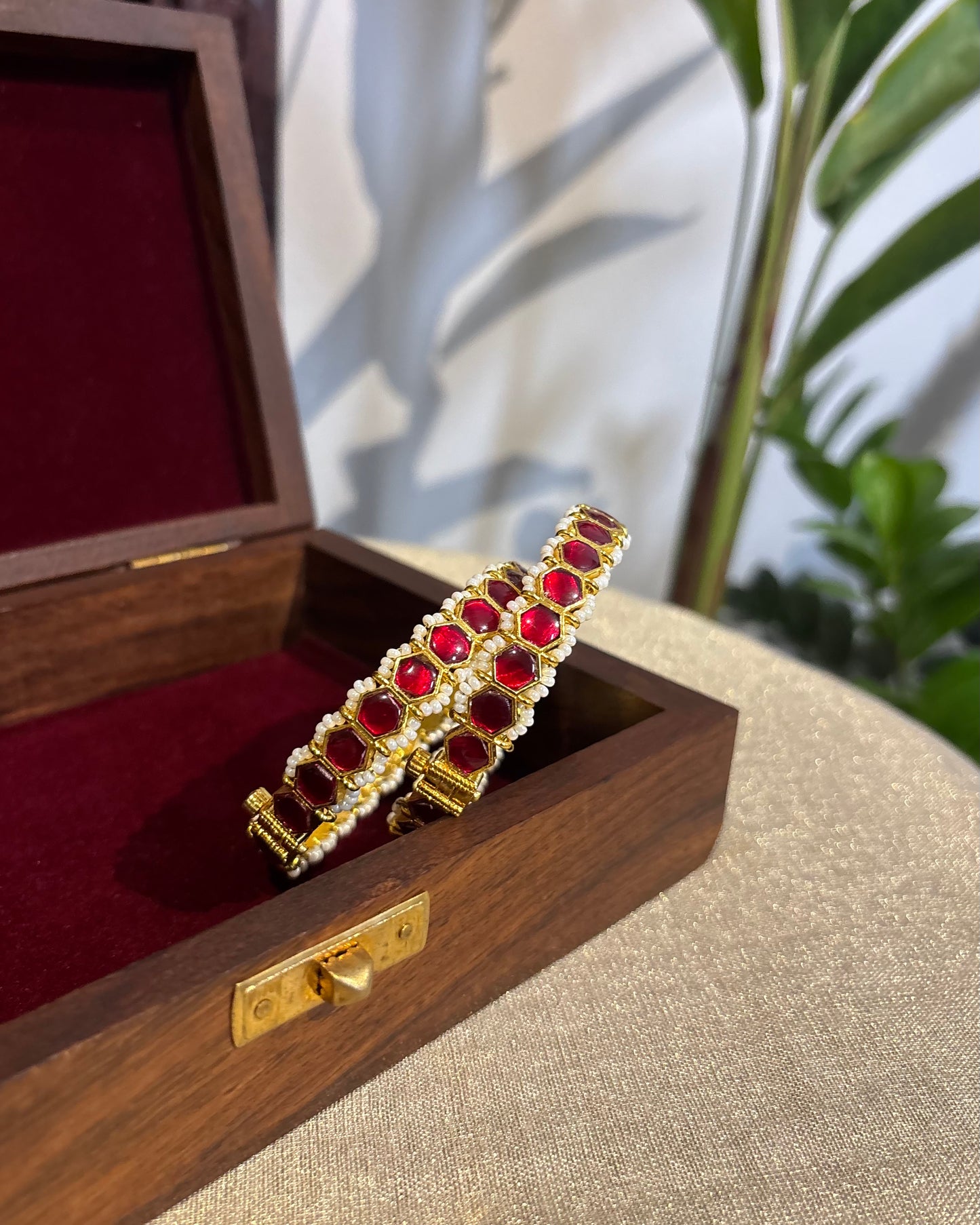 Minimal Ruby Jadau Kundan Bangles | BA021