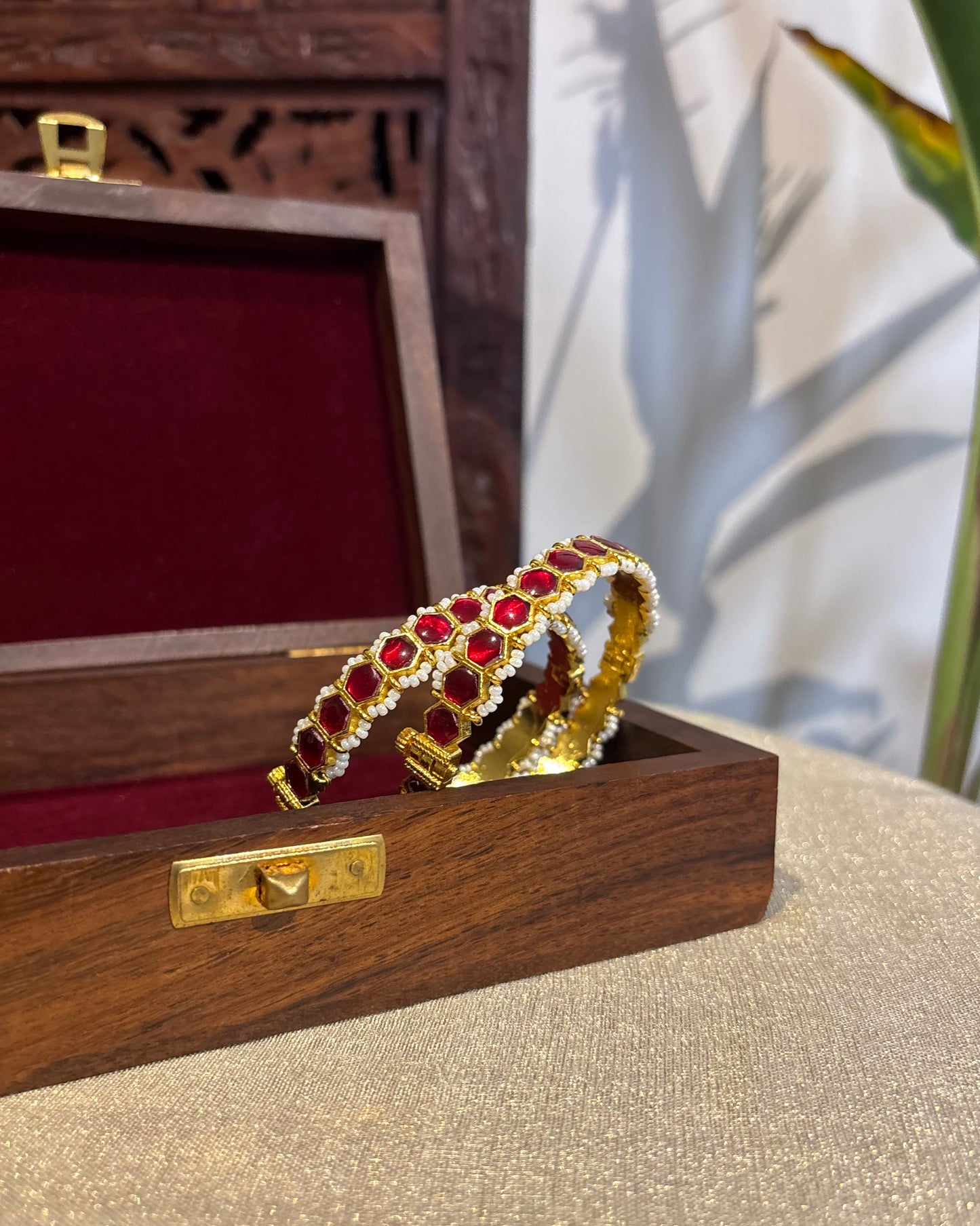 Minimal Ruby Jadau Kundan Bangles | BA021