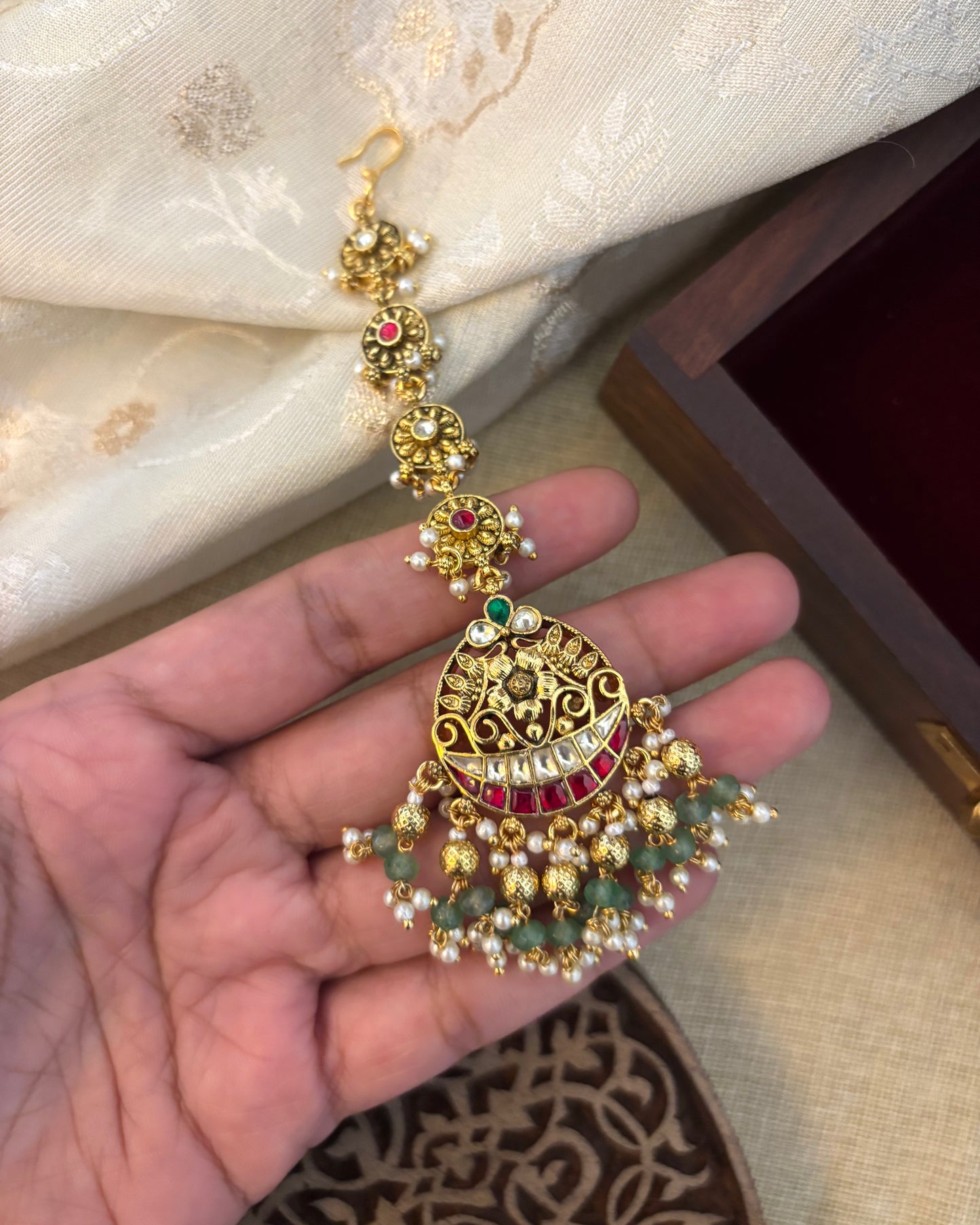 Gold-Plated Jadau Kundan Traditional Maang Tikka | MT095