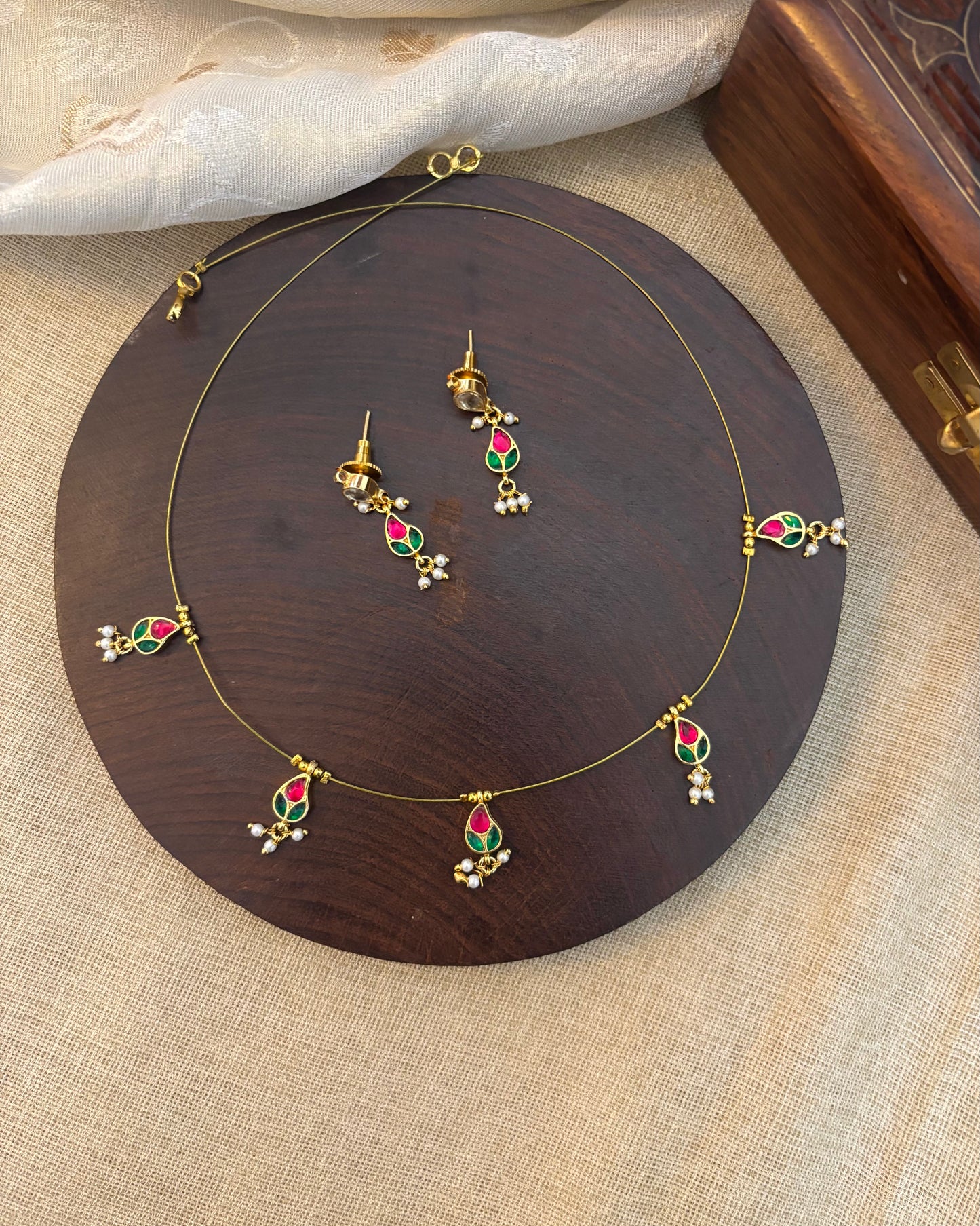 Jadau Kundan Invisible Chain Necklace with Earrings | NC126