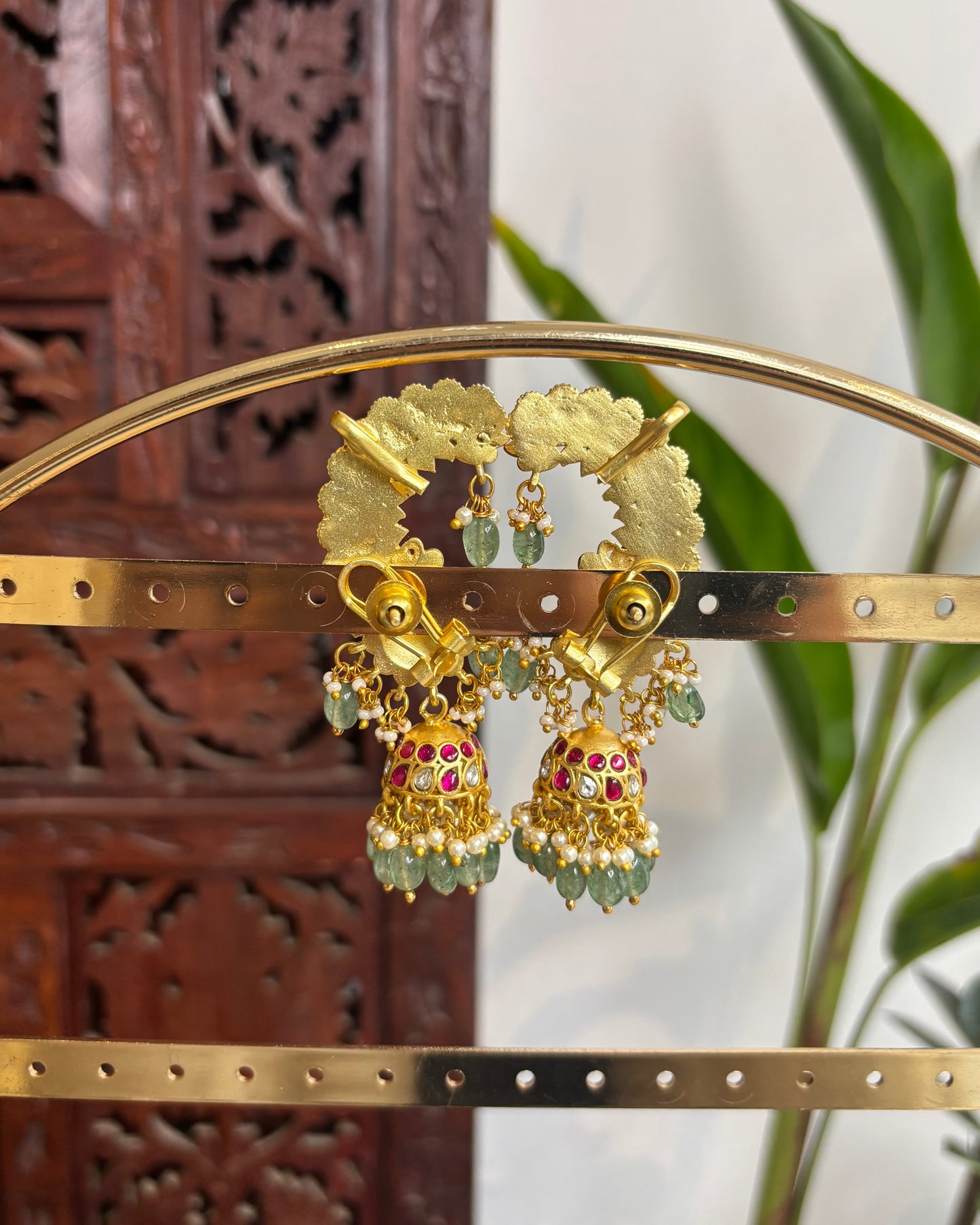 Jadau Kundan Statement Floral Ear Cuff Earrings – Intricately Handcrafted | ER173