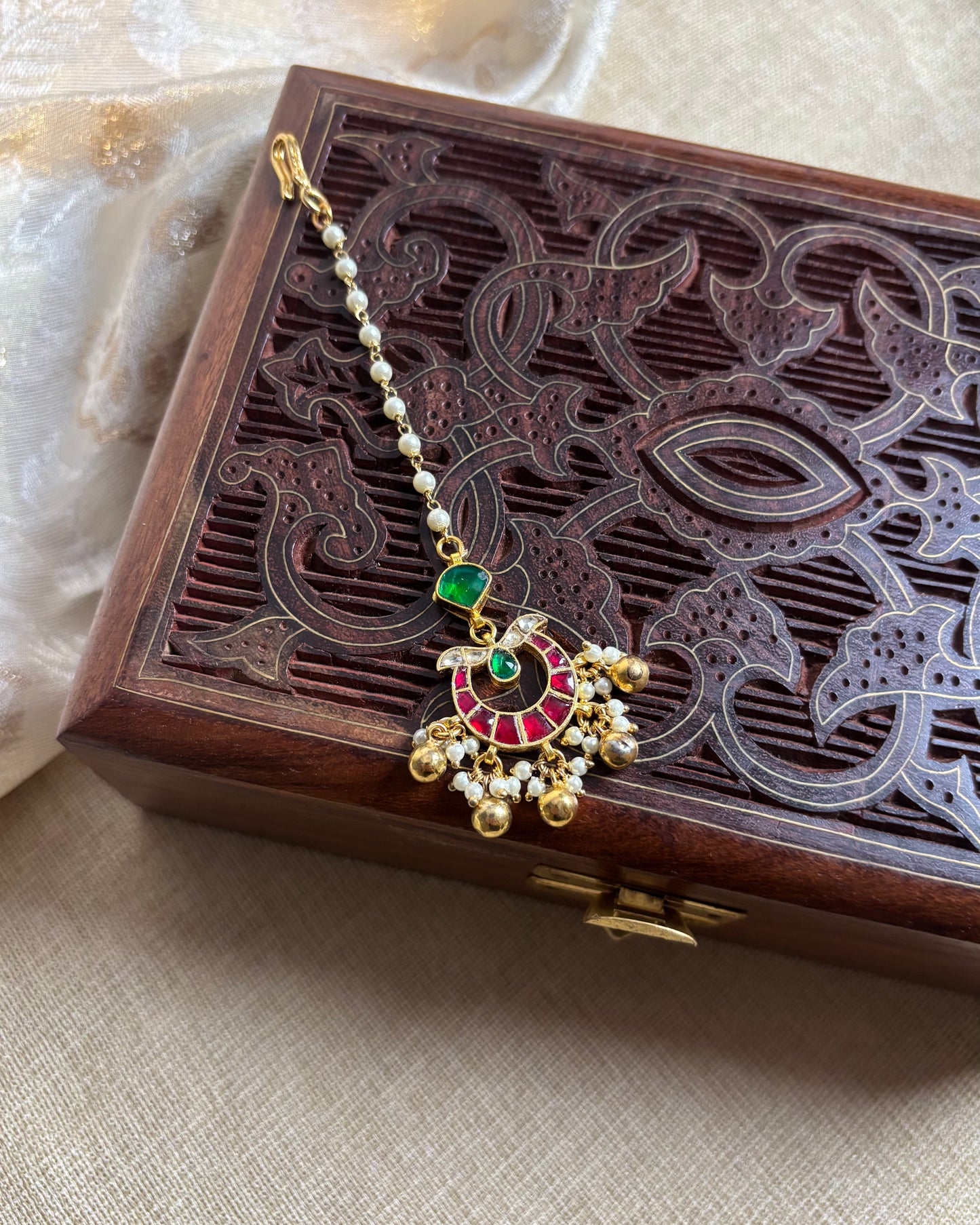 Jadau Kundan Maang Tikka with Pearl Chain | MT125